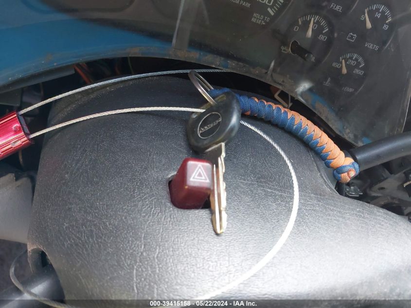 2000 Chevrolet Tahoe All New Lt VIN: 1GNEK13T9YJ169538 Lot: 39415158