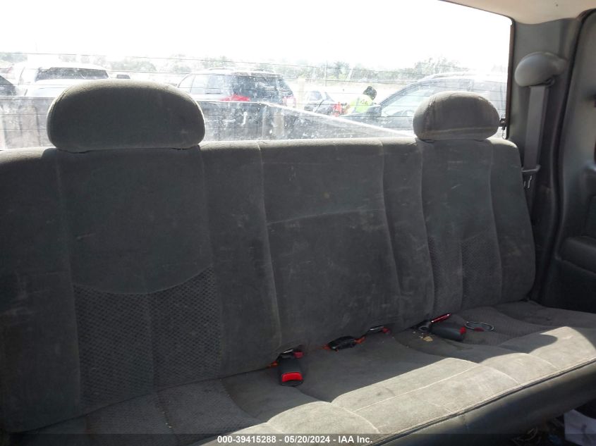 2003 Chevrolet Silverado 1500 Ls VIN: 2GCEC19T531182187 Lot: 39415288