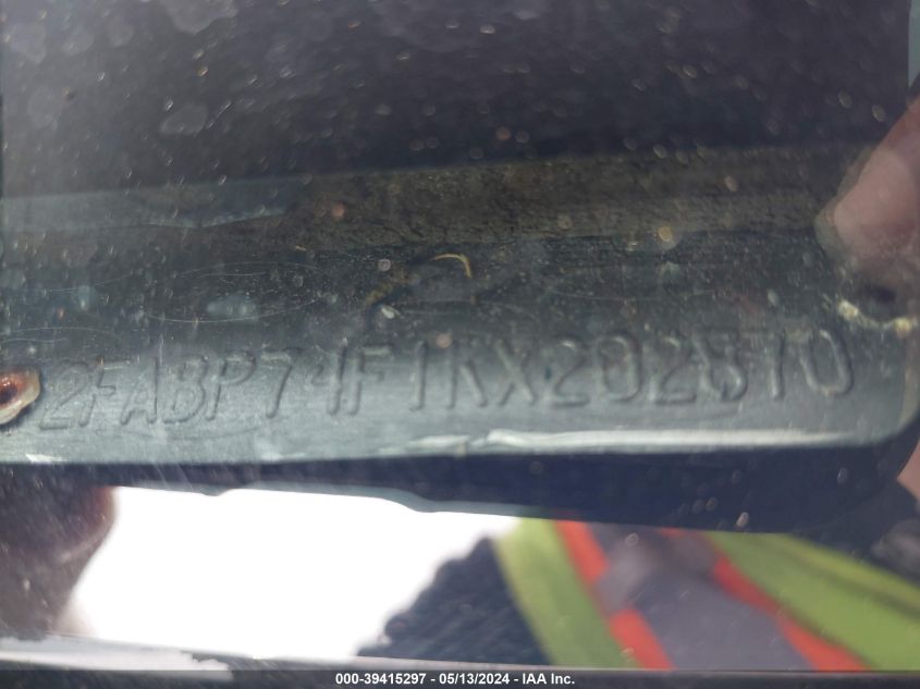 1989 Ford Crown Victoria Lx VIN: 2FABP74F1KX202870 Lot: 39415297