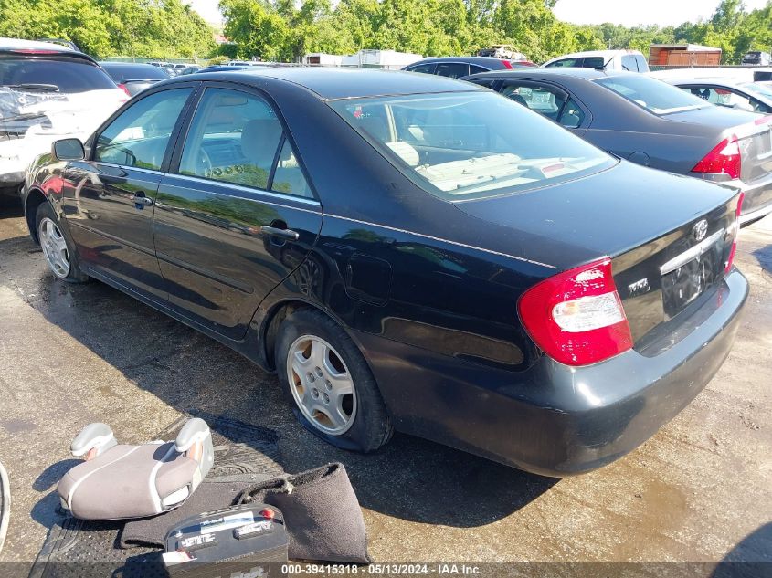 2002 Toyota Camry Le V6 VIN: 4T1BF30K72U034194 Lot: 39415318