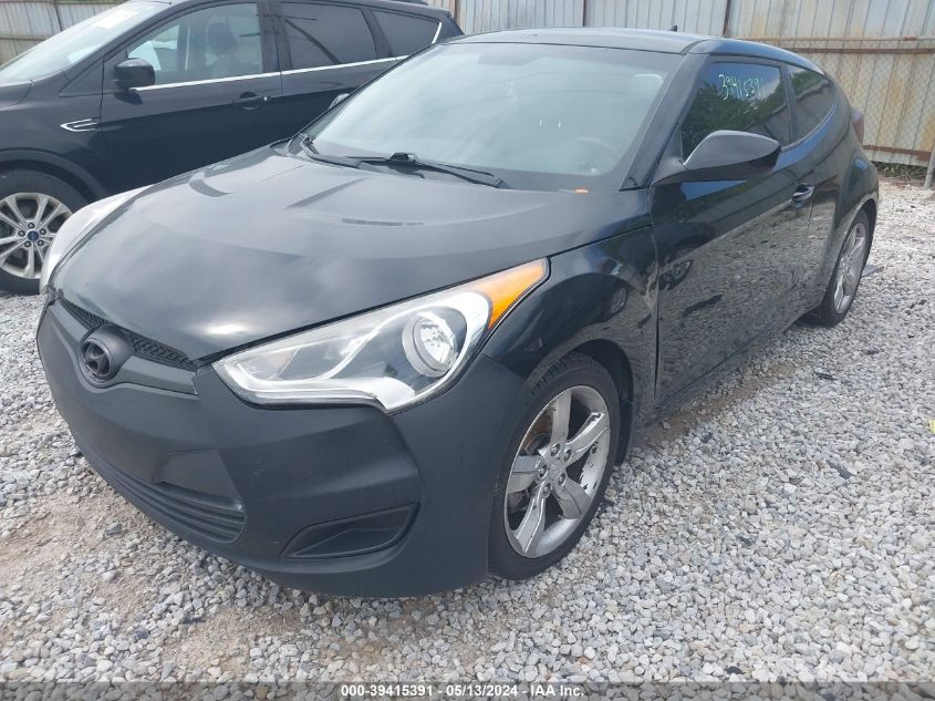 2013 Hyundai Veloster Base W/Gray VIN: KMHTC6AD5DU177887 Lot: 39415391