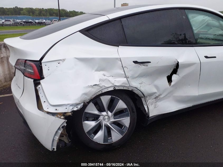 2020 Tesla Model Y Long Range Dual Motor All-Wheel Drive VIN: 5YJYGDEE4LF044910 Lot: 39415744