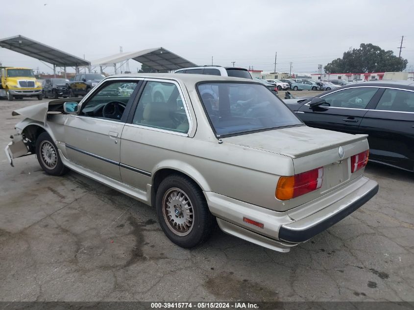 1986 BMW 325 E VIN: WBAAB5403G9671557 Lot: 39415774