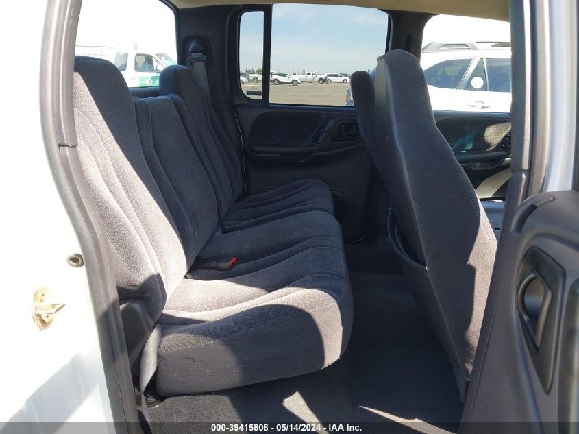 2000 Dodge Dakota Slt/Sport VIN: 1B7GL2AN1YS717745 Lot: 39415808