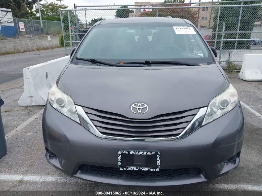 2017 Toyota Sienna Le 8 Passenger VIN: 5TDKZ3DC9HS825225 Lot: 39415862