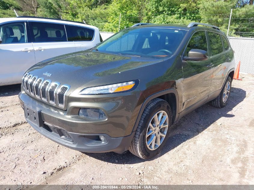 2016 Jeep Cherokee Latitude VIN: 1C4PJLCB2GW136969 Lot: 39415944