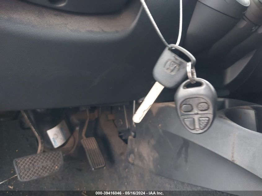 2008 Honda Fit VIN: JHMGD38418S043899 Lot: 39416046