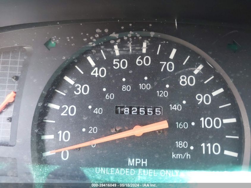 2000 Toyota Tacoma VIN: 4TANL42N4YZ62590 Lot: 39416049