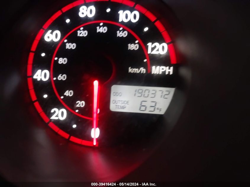 2005 Toyota Matrix Xr VIN: 2T1KR32E35C412287 Lot: 39416424