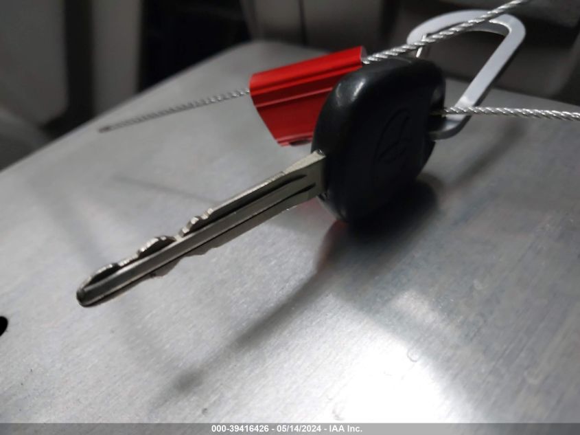 2010 Toyota Highlander Base V6 VIN: 5TDZK3EHXAS005092 Lot: 39416426