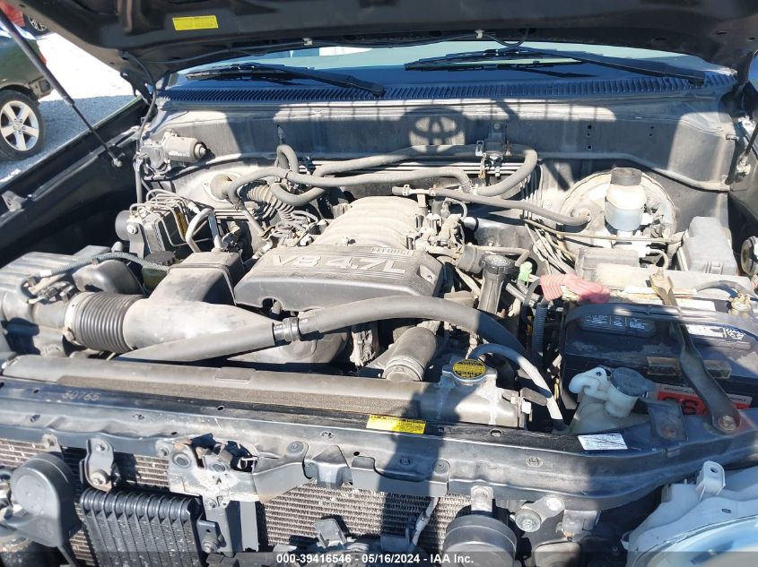 2005 Toyota Sequoia Limited V8 VIN: 5TDBT48AX5S255666 Lot: 39416546