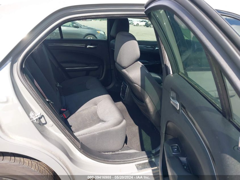 2019 Chrysler 300 Touring VIN: 2C3CCAAG5KH612168 Lot: 39416985