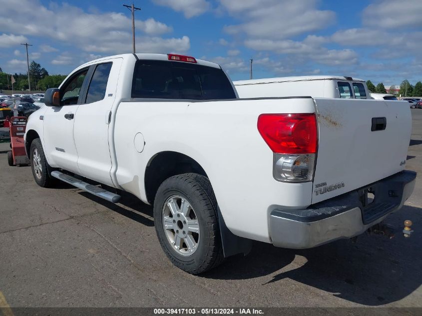 2007 Toyota Tundra Sr5 5.7L V8 VIN: 5TFBV54157X005500 Lot: 39417103