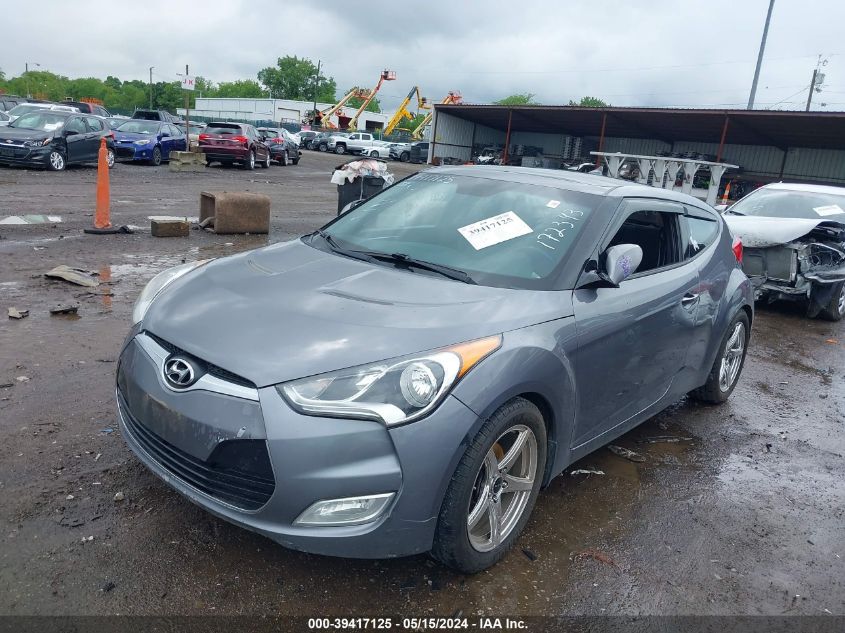 2013 Hyundai Veloster Base W/Black VIN: KMHTC6AD6DU172343 Lot: 39417125