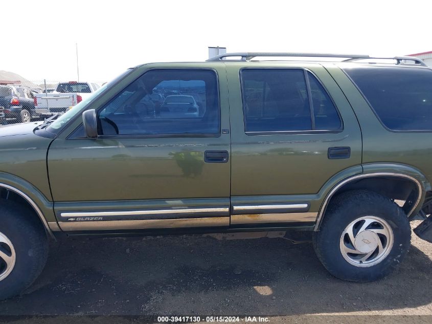 2001 Chevrolet Blazer Lt VIN: 1GNDT13W11K218573 Lot: 39417130