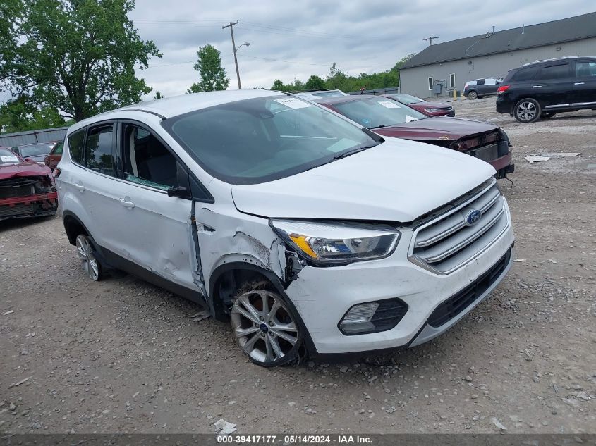 VIN 1FMCU0GD2JUC50372 2018 FORD ESCAPE SE