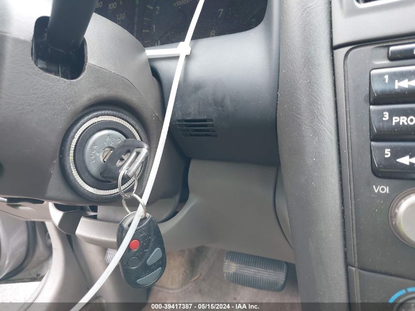 2001 Infiniti I30 VIN: JNKCA31AX1T012108 Lot: 39417387