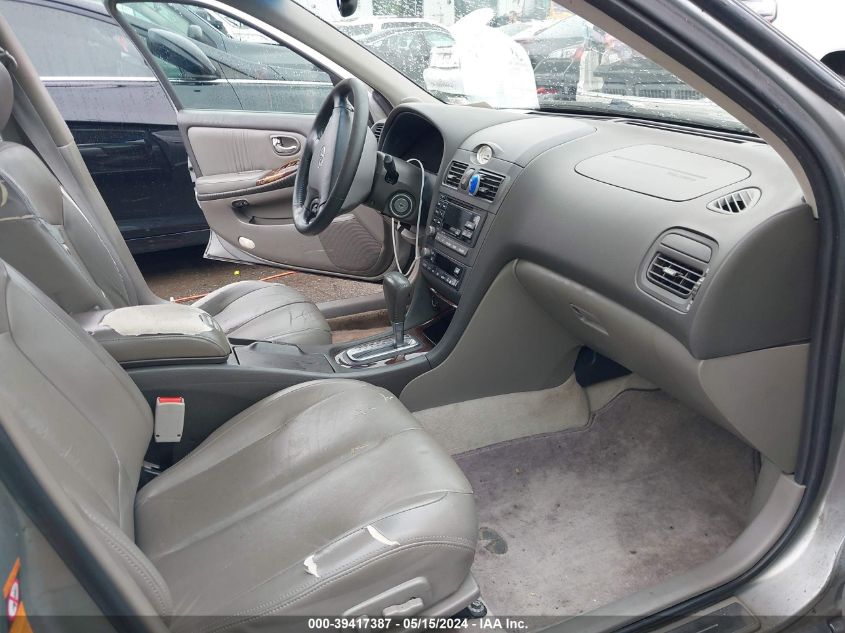 2001 Infiniti I30 VIN: JNKCA31AX1T012108 Lot: 39417387