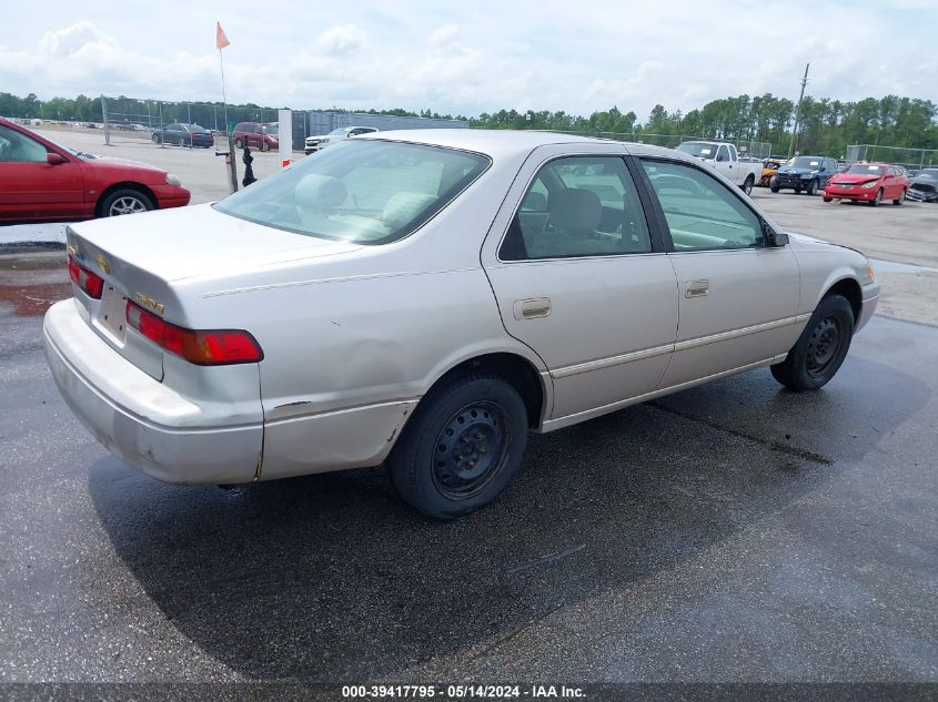 1998 Toyota Camry Le VIN: 4T1BG22K2WU350158 Lot: 39417795