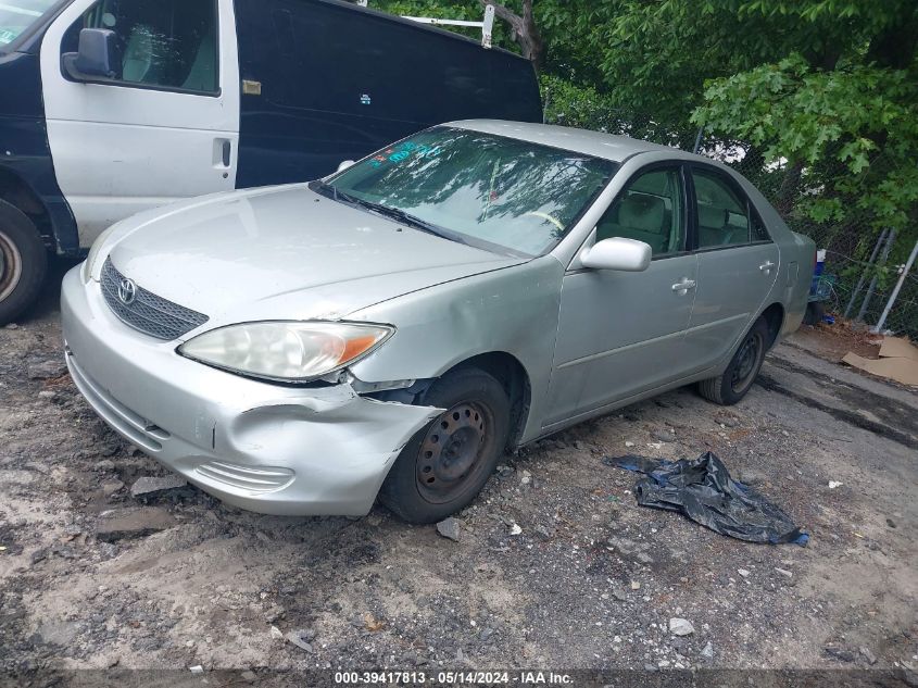 2003 Toyota Camry Le VIN: 4T1BE32K33U128476 Lot: 39417813