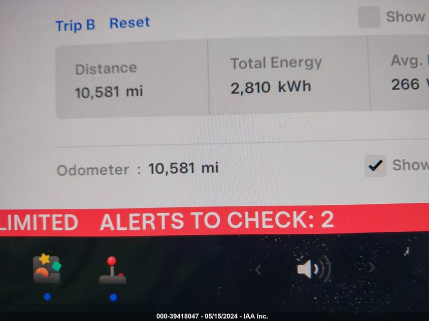 VIN 7SAYGDEE0NA021997 2022 TESLA MODEL Y