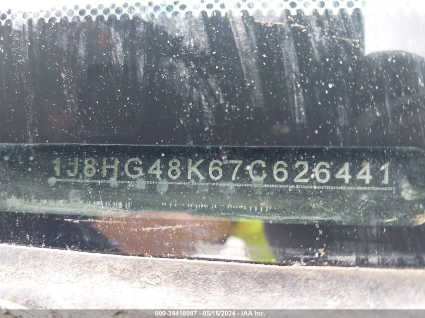 2007 Jeep Commander Sport VIN: 1J8HG48K67C626441 Lot: 39418087