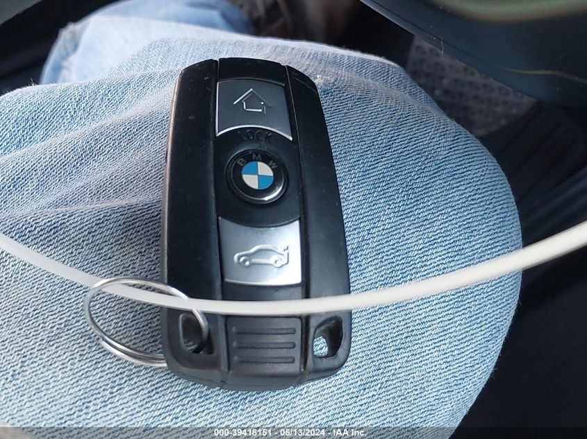 2010 BMW 528I xDrive VIN: WBANV1C54AC389372 Lot: 39418151