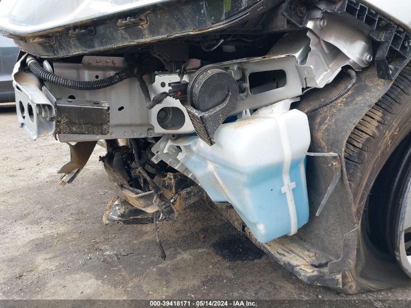 2018 Chevrolet Cruze Ls Auto VIN: 1G1BC5SM6J7228776 Lot: 39418171