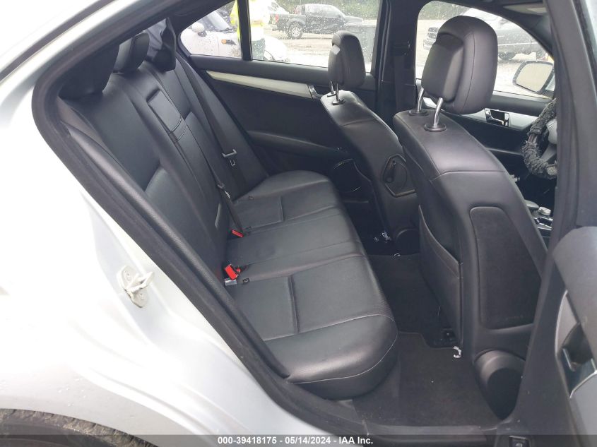 2008 Mercedes-Benz C 300 Luxury/Sport VIN: WDDGF54X98R018723 Lot: 39418175