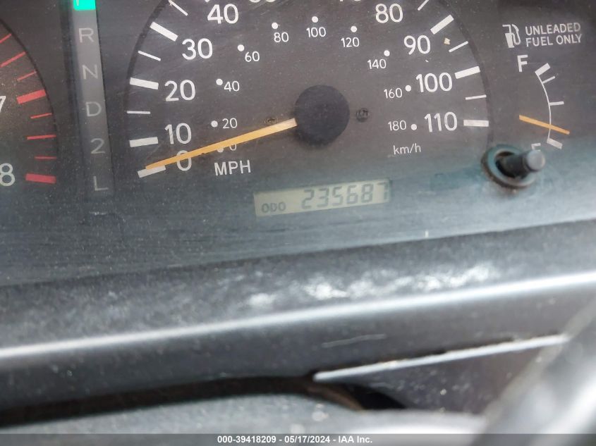 2000 Toyota Tacoma VIN: 4TAVL52N8YZ628779 Lot: 39418209