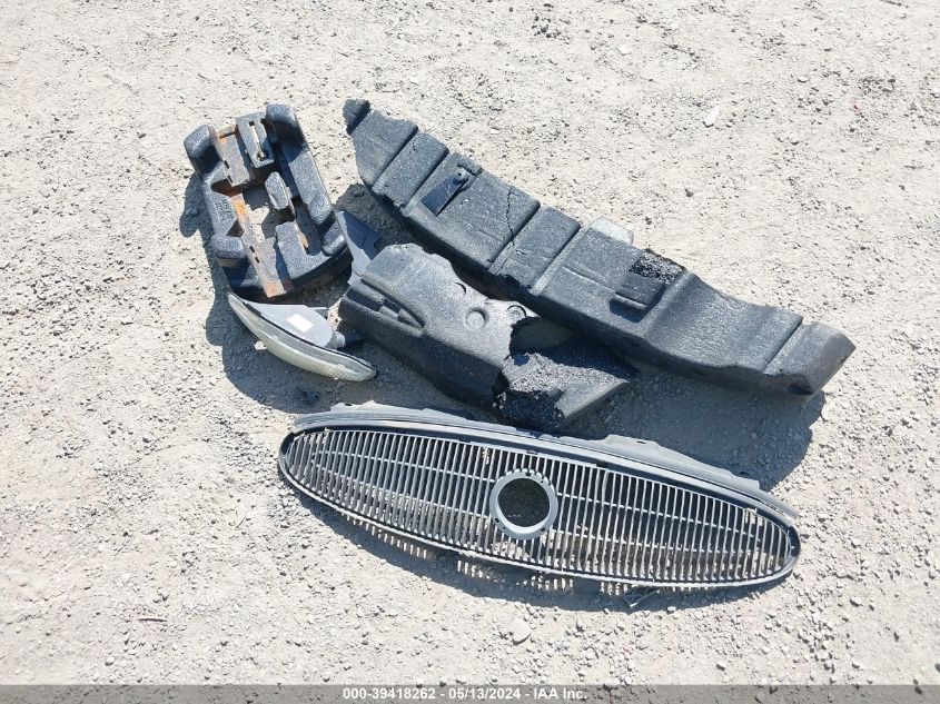 2005 Buick Lacrosse Cx VIN: 2G4WC532951324387 Lot: 39418262