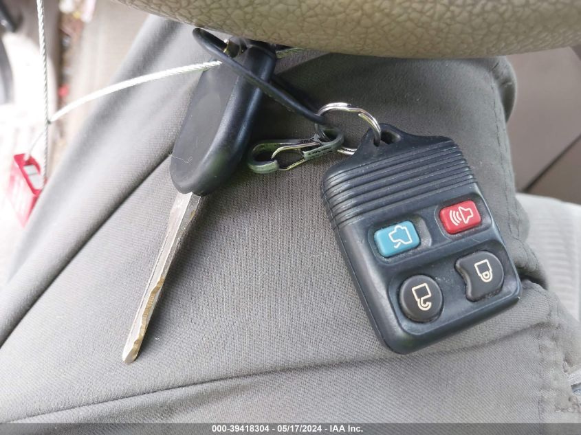 2007 Ford Explorer Xlt VIN: 1FMEU73E27UB05597 Lot: 39418304