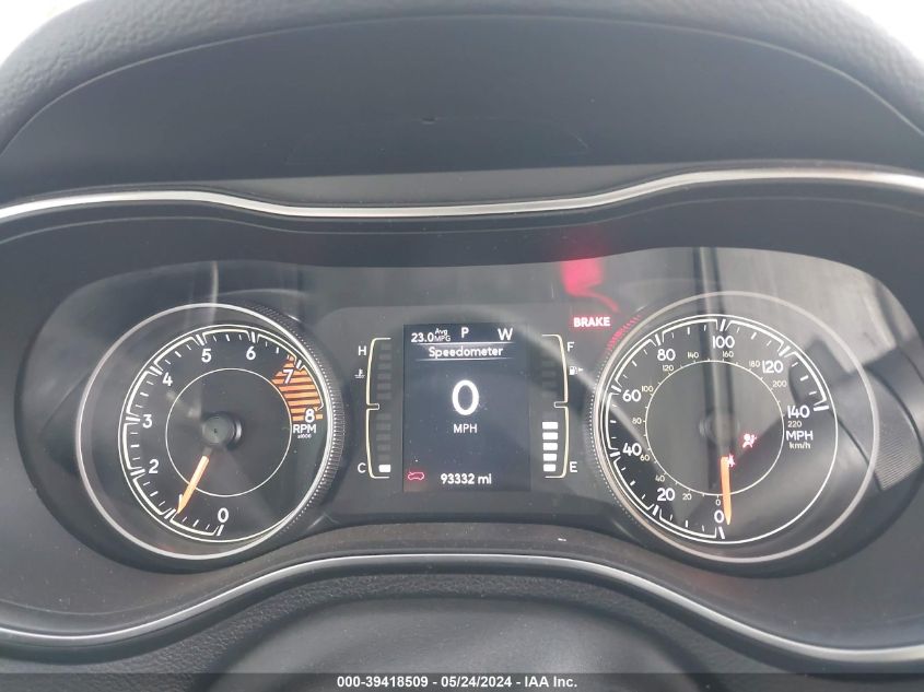 2019 Jeep Cherokee Latitude Plus 4X4 VIN: 1C4PJMLX8KD156343 Lot: 39418509