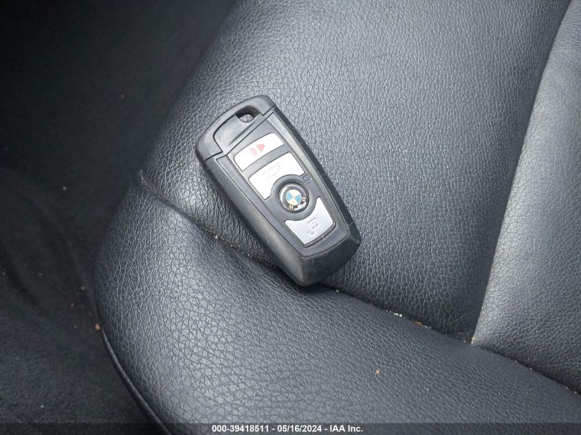 2013 BMW 528I xDrive VIN: WBAXH5C53DD106840 Lot: 39418511