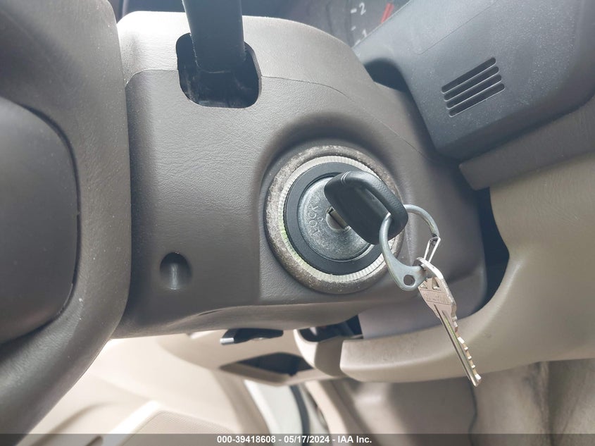 2000 Nissan Maxima Gle/Gxe/Se VIN: JN1CA31D6YT701927 Lot: 39418608