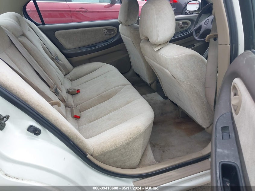 2000 Nissan Maxima Gle/Gxe/Se VIN: JN1CA31D6YT701927 Lot: 39418608