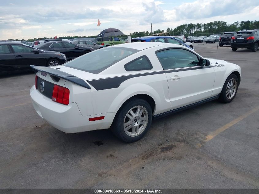 2007 Ford Mustang V6 Deluxe/V6 Premium VIN: 1ZVFT80NX75260315 Lot: 39418663