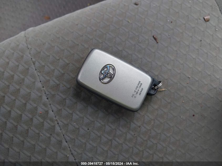 2007 Toyota Camry Hybrid VIN: JTNBB46K973042352 Lot: 39418727