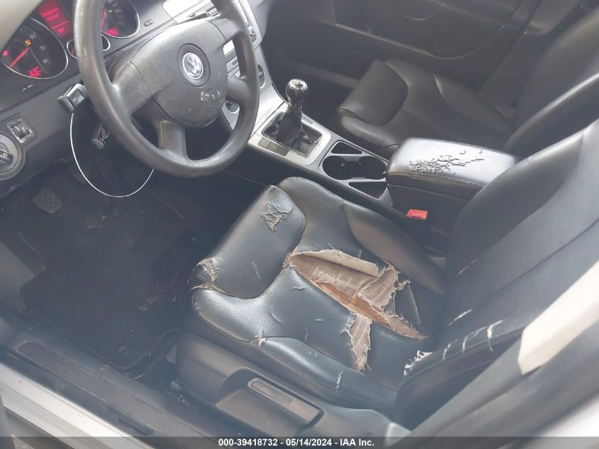 2007 Volkswagen Passat VIN: WVWUK73C67P028509 Lot: 39418732