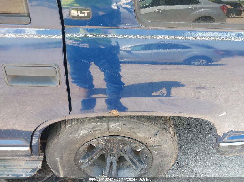 1999 GMC Yukon Sle VIN: 1GKEC13R0XJ746115 Lot: 39418747