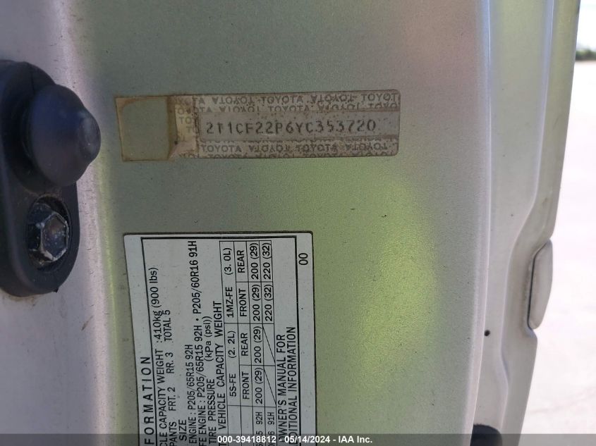 2000 Toyota Camry Solara Se V6 VIN: 2T1CF22P6YC353720 Lot: 39418812