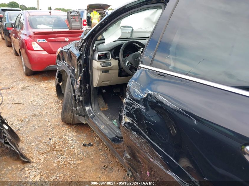 2019 Kia Sorento 2.4L Lx VIN: 5XYPG4A34KG447941 Lot: 39418827