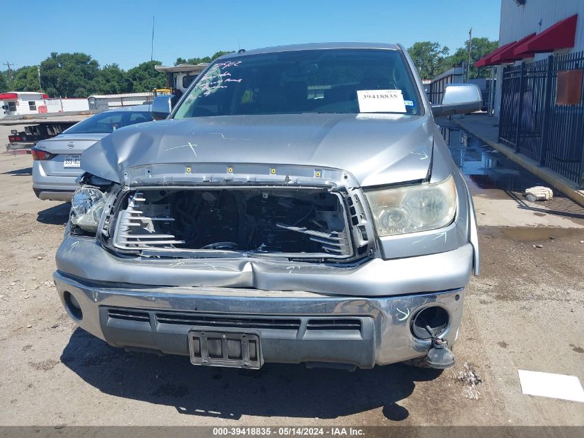 2013 Toyota Tundra Platinum 5.7L V8 VIN: 5TFFY5F12DX134473 Lot: 39418835