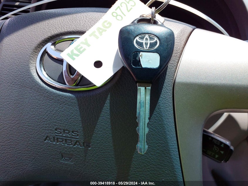 2010 Toyota Camry Le VIN: 4T1BF3EKXAU528573 Lot: 39418918