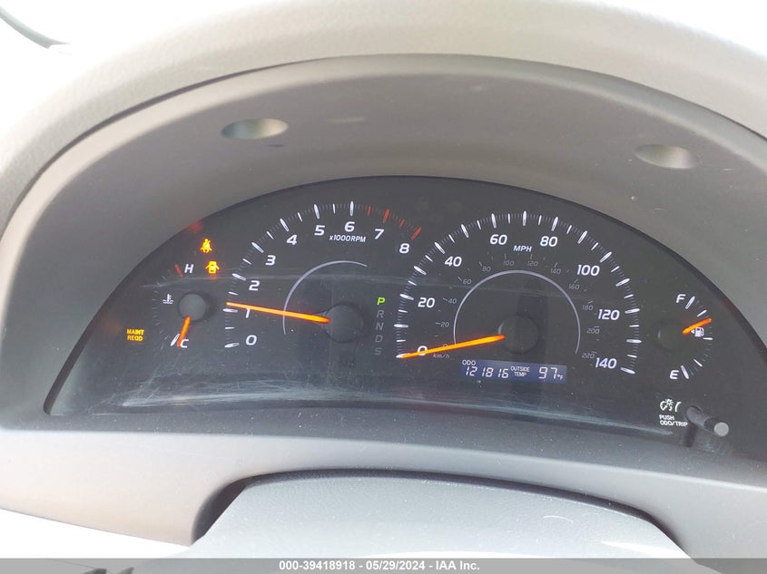 2010 Toyota Camry Le VIN: 4T1BF3EKXAU528573 Lot: 39418918