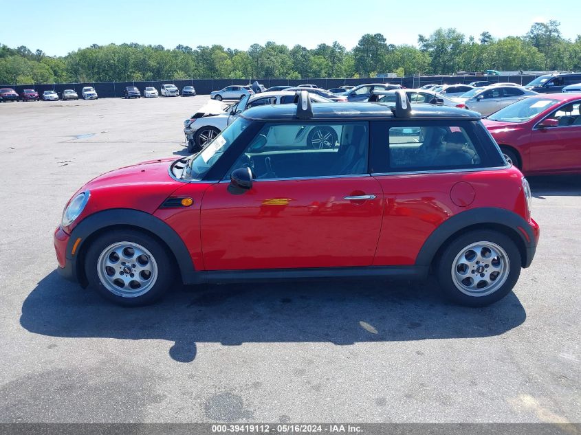 2013 Mini Hardtop Cooper VIN: WMWSU3C51DT373376 Lot: 39419112