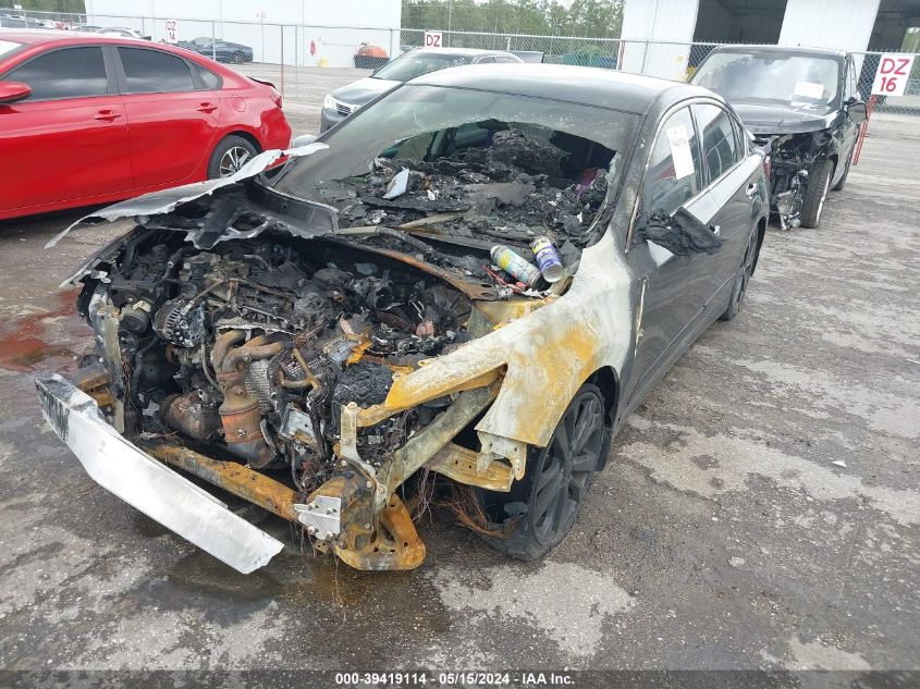 1N4AL3AP2HC243575 2017 Nissan Altima 2.5 Sr