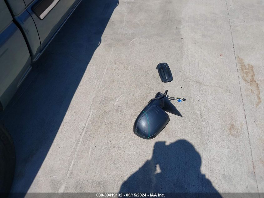 2006 Chevrolet Silverado 1500 Lt1 VIN: 2GCEC13T061133122 Lot: 39419132