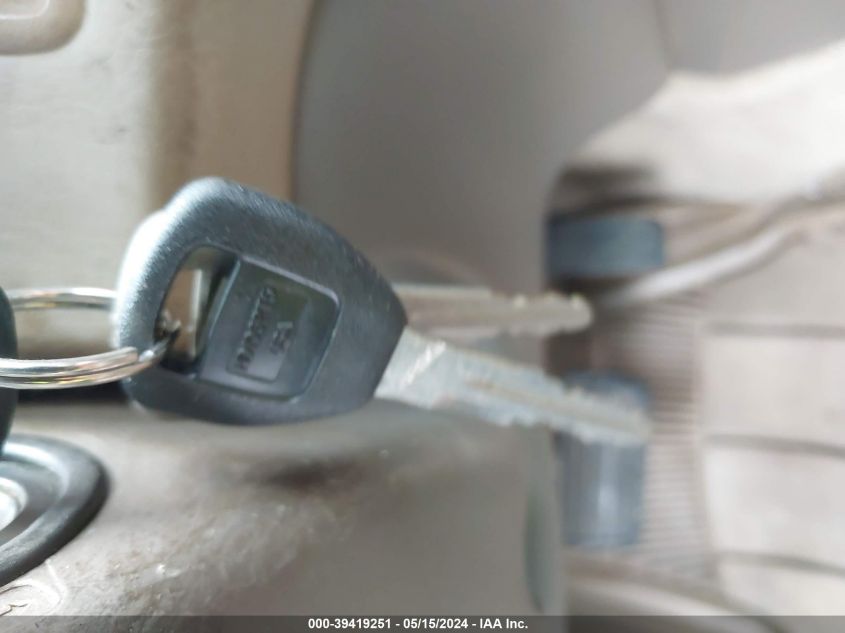 2000 Honda Accord 3.0 Ex VIN: 1HGCG1655YA097804 Lot: 39419251