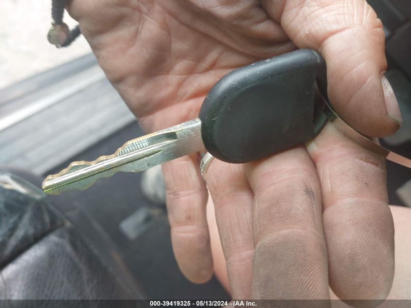 2008 Ford Expedition El Xlt VIN: 1FMFK165X8LA61214 Lot: 39419325